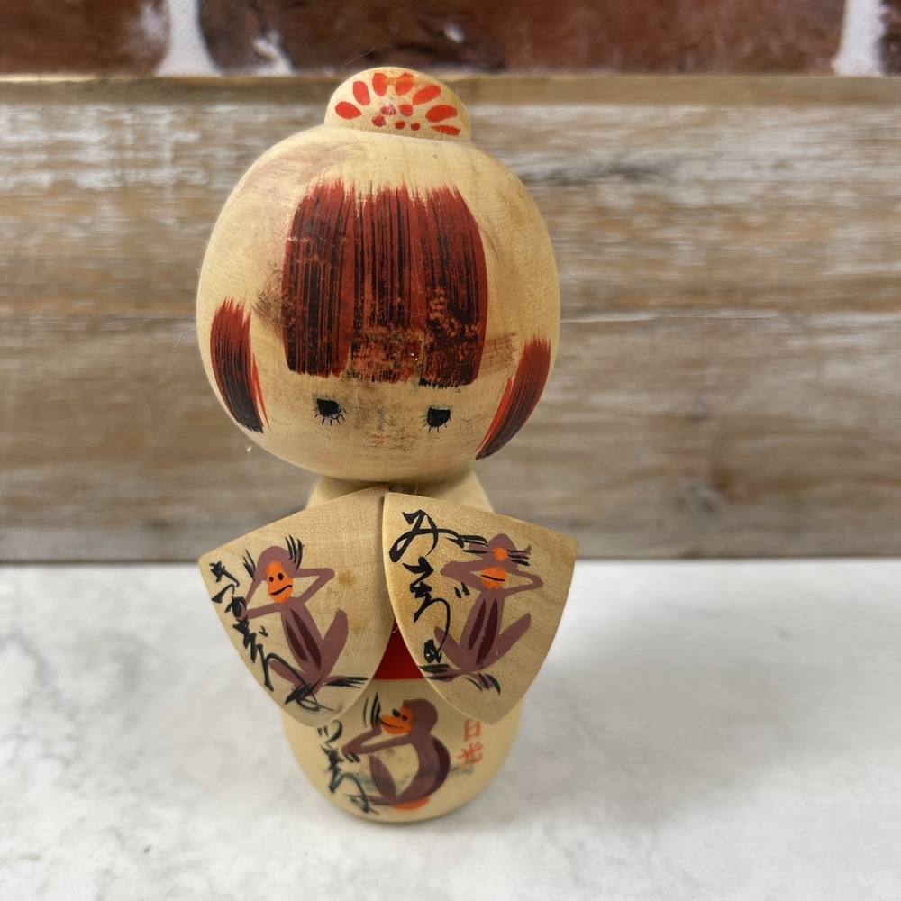 Vintage Hand Painted Kokeshi Wooden Doll 5 Inch
